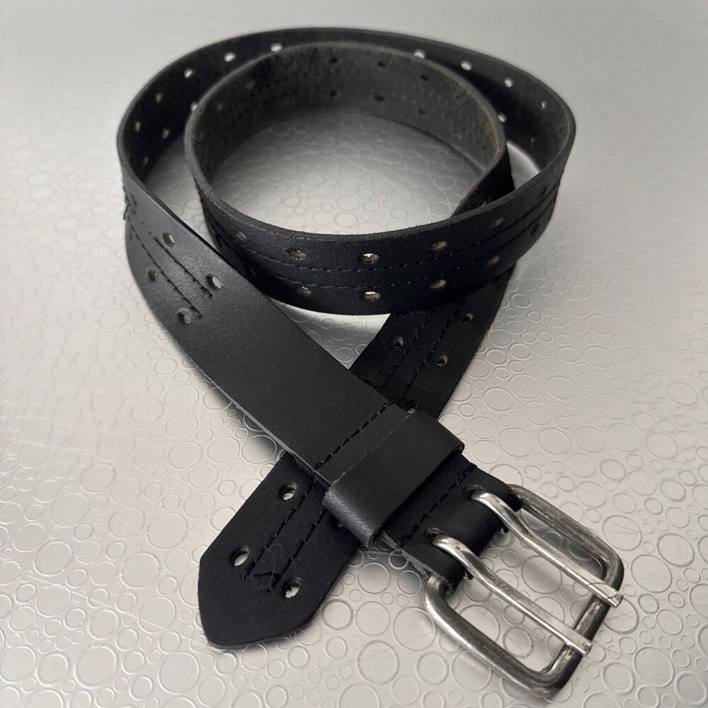 Wrangler Black Leather Belt 42 Double Prong Dual Pin Buckle Rugged Workwear 1.5”